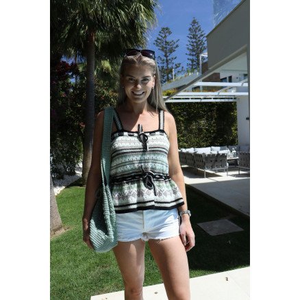 Elin singlet fra House of Yarns Strikkeoppskrift for topp str XS XXXL