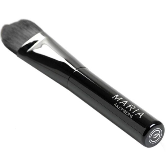 Maria Akerberg Foundation Brush