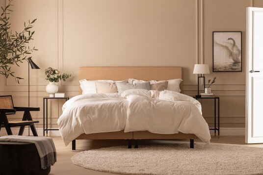 Dypheftet gavl Nayaka 160 Beige