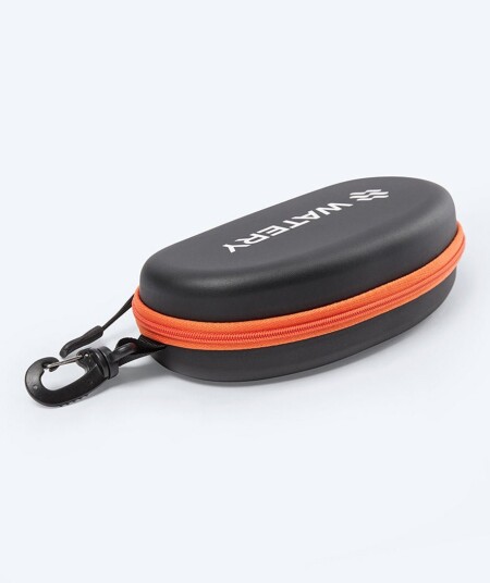 Watery etui til svømmebriller Active Oransje Svømmebrille etui Watery etui til svømmebriller Active Oransje Svømmebrille etui