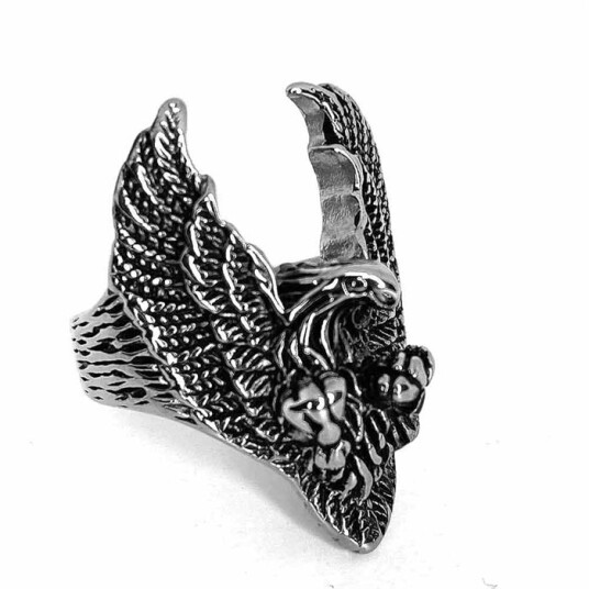 Cool menns ring i stål. Cool menns ring i stål.