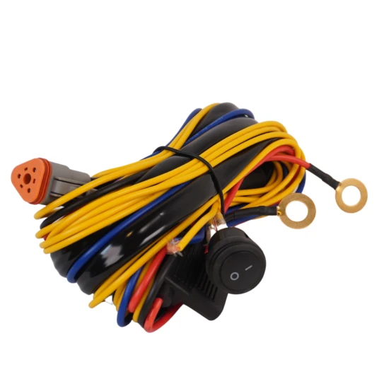 Kabelsett med 1stk 3 polet DT kontakt Smart rele og styrestrøm kabel + parklys Kabelsett med 1stk 3 polet DT kontakt Smart rele og styrestrøm kabel + parklys