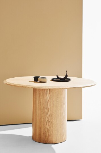 Pastill   Joon spisebord Ø 120 cm   Brun