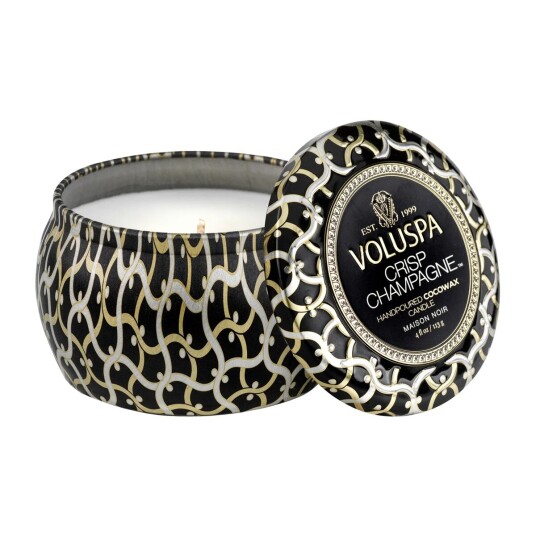 Voluspa Maison Noir Mini Tin duftlys 25 timer Crisp Champagne Voluspa Maison Noir Mini Tin duftlys 25 timer Crisp Champagne