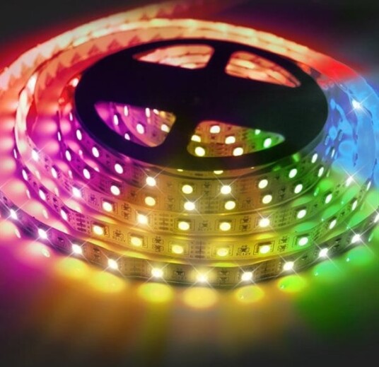 LED Strip 3m RGB 60LED/m med fjernkontroll