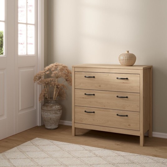 LIND LEONA KOMMODE EIK 3 SKUFFER 80X38X82 LIND LEONA KOMMODE EIK 3 SKUFFER 80X38X82