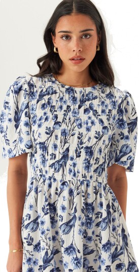 Bubbleroom Butterfly Sleeve Short Dress