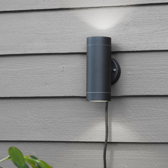Marksløjd Sylinder vegglampe Svart - Garden 24