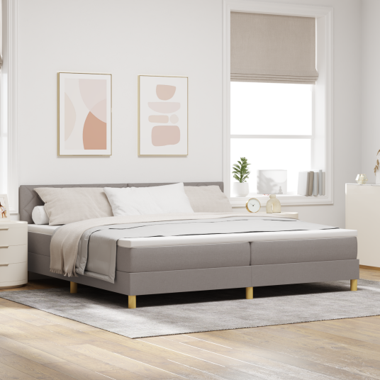 Box Spring Seng med Madrass & LED Taupe 200x200 cm Stoff