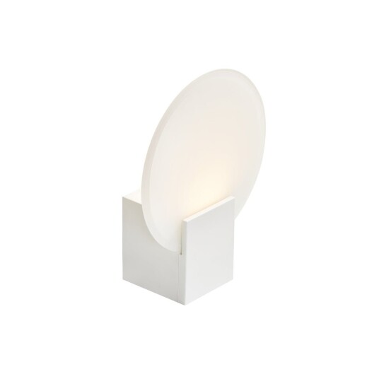 Hester vegglampe for baderom 9,5W IP44 3 steg dim RA90 Hvit Hester vegglampe for baderom 9,5W IP44 3 steg dim RA90 Hvit