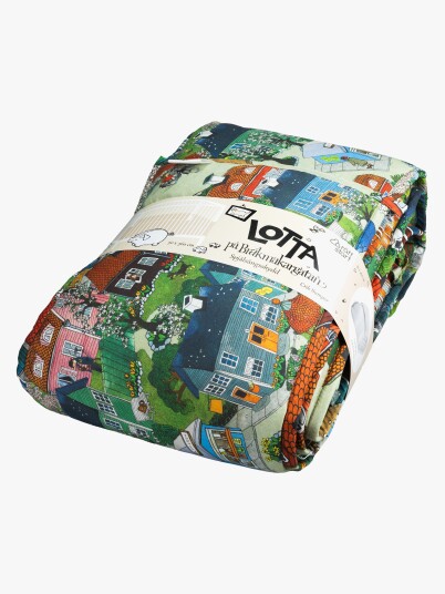 Lotta I Bråkmakergata Sengekant 30x360 Lotta I Bråkmakergata Sengekant 30x360
