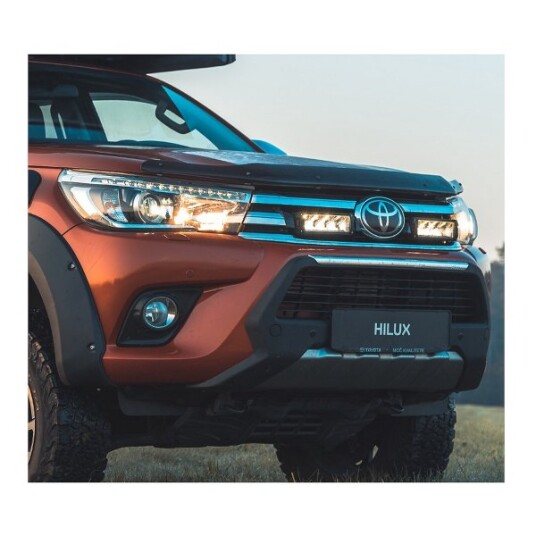 Ekstralyspakke Toyota Hilux 2017 2020 2 x Lazer Triple R 750 Triple R 750 Elite GEN2 E Boost