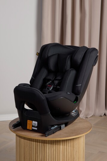 Beemoo Rotate i-Size Bilstol Black Mesh