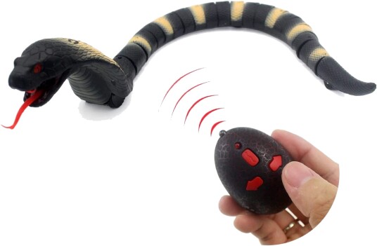 REAL WILD Infrared Cobra Snake REAL WILD Infrared Cobra Snake
