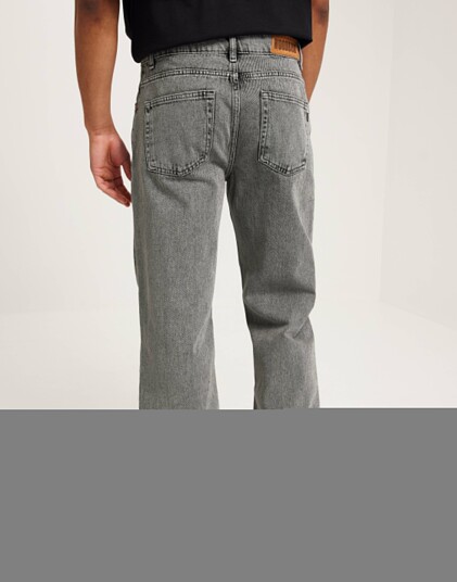 Woodbird Leroy Ash Grey Jeans Straight leg jeans Grå Woodbird Leroy Ash Grey Jeans Straight leg jeans Grå