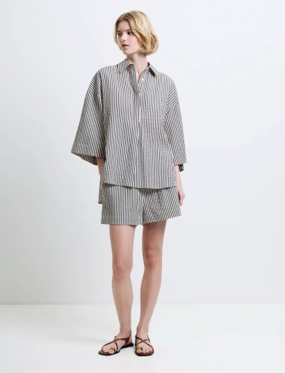 French Connection Lia Seersucker Striped Shirt Cream XS