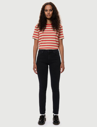 Nudie Jeans Mellow Mae So Black - Black - 30 x 32 Nudie Jeans Mellow Mae So Black - Black - 30 x 32
