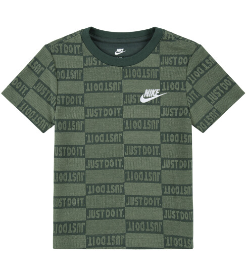 Nike T skjorte   Olje Green   Nike   7 år (122)   T skjorte   Grønn