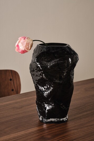 Jotex Glassvase Svart MINOU 2093469010