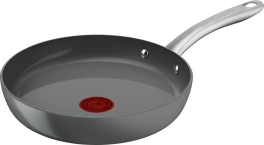 Tefal (RE)NEW+ -stekpanna, 20 cm, keramiskt beläggning, grå. Tefal (RE)NEW+ -stekpanna, 20 cm, keramiskt beläggning, grå.