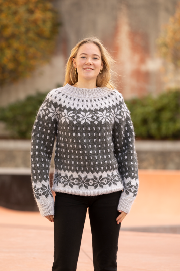 Viking Garn 2135 8A Aquila Genser Dame