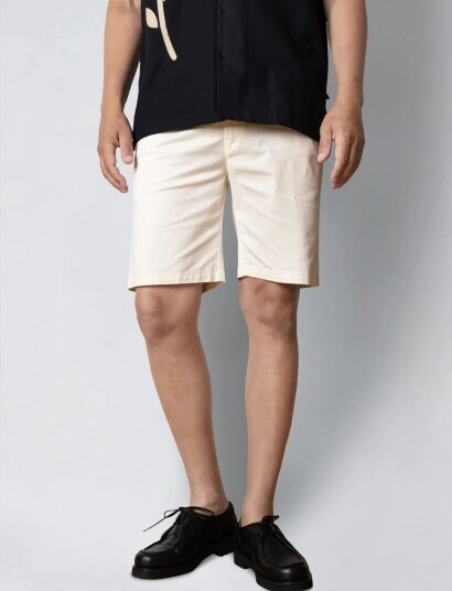 Clean Cut Copenhagen Mitchell Twill Shorts Beige M Clean Cut Copenhagen Mitchell Twill Shorts Beige M
