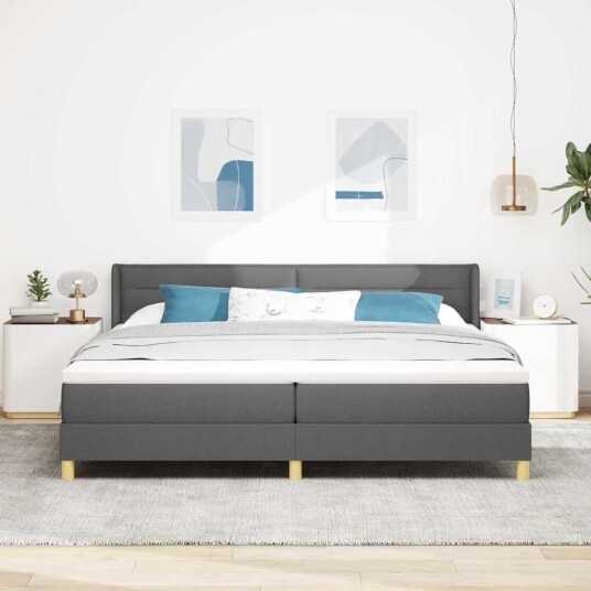  Box Spring Seng med Madrass Mørkegrå 200x200 cm Stoff