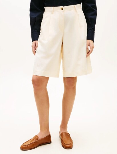 Tommy Hilfiger Washed Cotton Pleated Short Cream 38