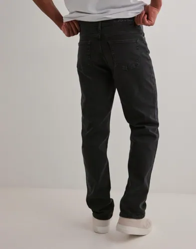 Que Sera Sera Donny Denim Straight leg jeans Svart