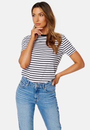 SELECTED FEMME Essential SS Stripe O-Neck Tee BlackStripes M SELECTED FEMME Essential SS Stripe O-Neck Tee BlackStripes M