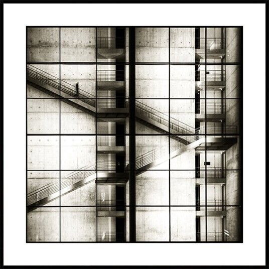 Abstrakt Stairs Poster Plakat / 100x100cm Abstrakt Stairs Poster Plakat / 100x100cm