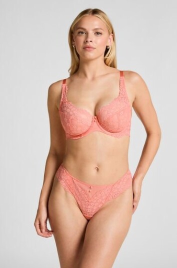 Hunkemöller G streng Daisy Rosa