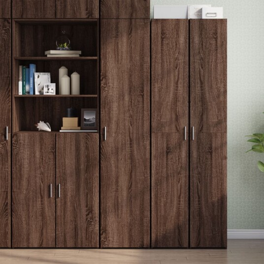 Hylle brun eik 40x42,5x185 cm konstruert tre