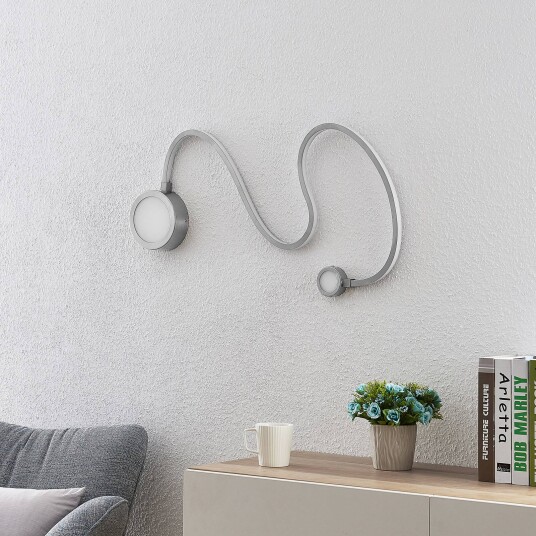 Lindby Rion LED-vegglampe, nikkel