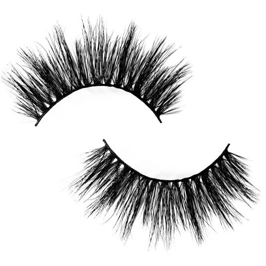 KimChi Chic Super Bish Lash False Eyelashes This Bish KimChi Chic Super Bish Lash False Eyelashes This Bish