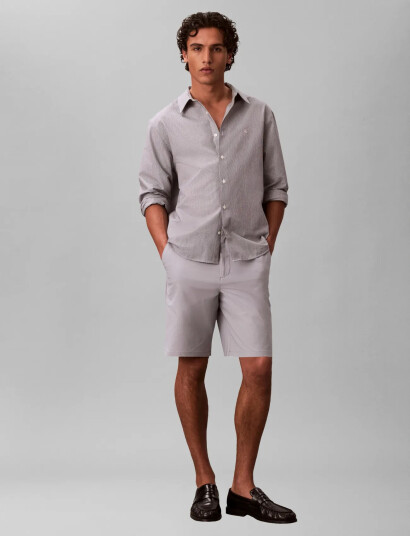 Calvin Klein 9 In Straight Tech Stretch Short Grey 32