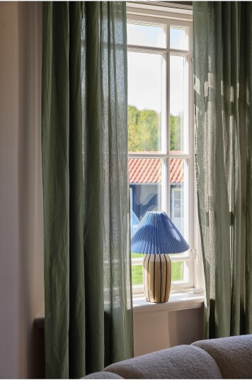 Jotex Gardin Med Multifunksjonsbånd 2pk Mørk olivengrønn SADIE 173307912250