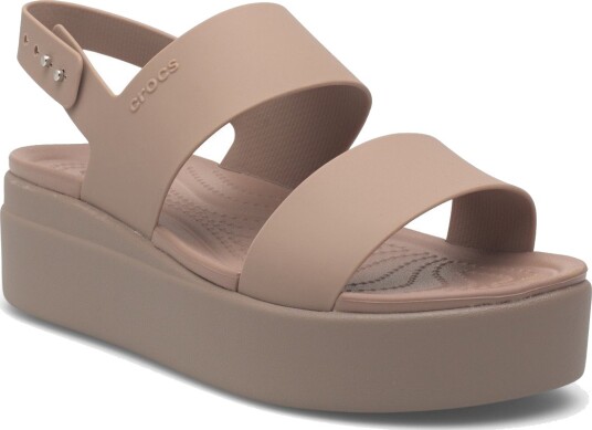 Crocs Brooklyn Low Wedge   Beige   38/39