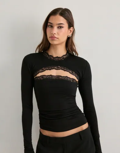 Nelly   Svart   Soft Lace Bolero Tube Top