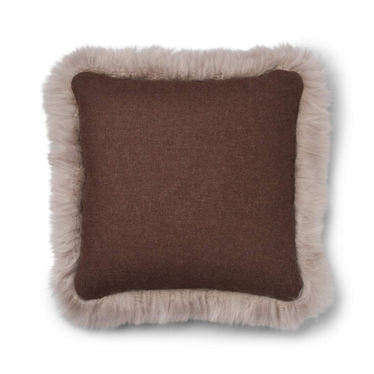 Natures Collection Classic Collection Ullpute Langhåret Dobbeltsidig 52x52 cm 34x52 cm Brun / Dove 52x52 cm Natures Collection Classic Collection Ullpute Langhåret Dobbeltsidig 52x52 cm 34x52 cm Brun / Dove 52x52 cm