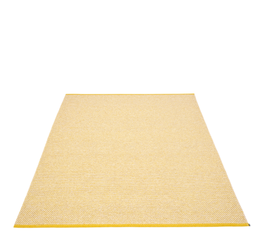 Pappelina Effi matte mustard 180x260 cm Pappelina Effi matte mustard 180x260 cm