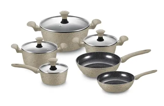 Royalty Line - 10 delers grytesett Royalty Line - 10 delers grytesett