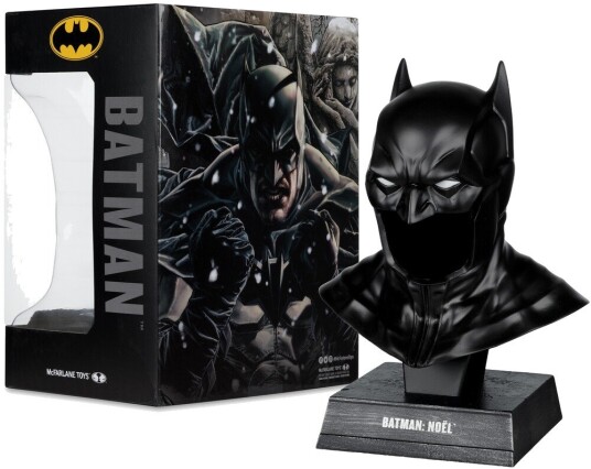 McFarlane Toys  DC Direct  Batman Cowl (Batman: Noel) 1:3 Replica