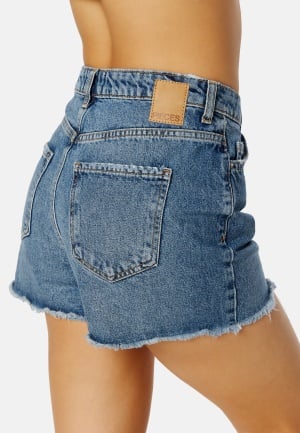 Pieces Tulla HW Shorts Medium Blue Denim XS Pieces Tulla HW Shorts Medium Blue Denim XS