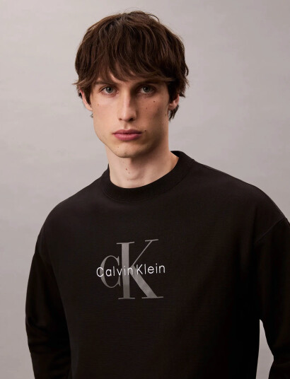 Calvin Klein Jeans Ls Premium Terry Monologo Cn Swt - Black - XL Calvin Klein Jeans Ls Premium Terry Monologo Cn Swt - Black - XL