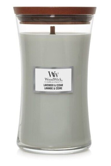 WoodWick Scented candle with wooden lid - Lavender & Cedar