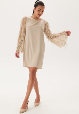Ida Sjöstedt Larissa Dress Light Beige 40 Ida Sjöstedt Larissa Dress Light Beige 40