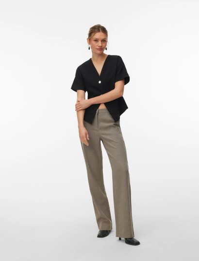 Vero Moda Vmzamira Bestie Mw Straight Pant Noos Beige XS x 32 Vero Moda Vmzamira Bestie Mw Straight Pant Noos Beige XS x 32