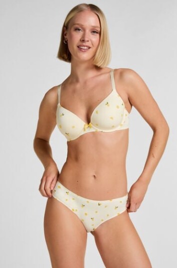 Hunkemöller Micro Brazilian Hvit