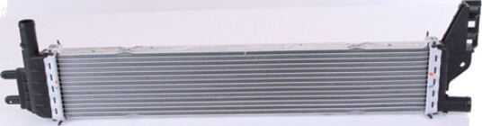 Radiator NISSENS 606793